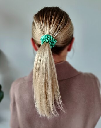 Gumka jedwabna, scrunchie, frotka queen of emeralds MINI, Capillum