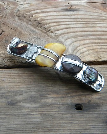 Różne różności z mlecznym bursztynem   - klamra, Beata Trotter