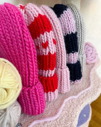Bestseller wełniana czapka Lily 100% wełna handmade ręcznie robiona, GANGSTA KNIT