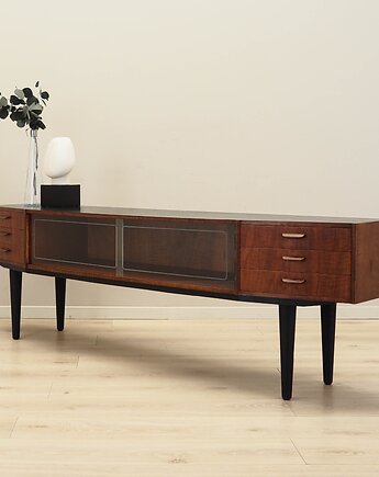 Lowboard orzechowy, duński design, lata 60, produkcja: Dania, Przetwory design