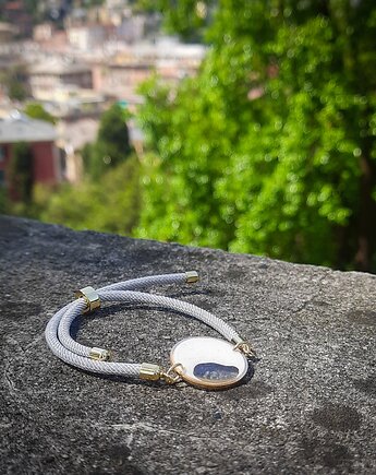 Biała bransoletka na sznurku Dolci, Figa handmade accessories