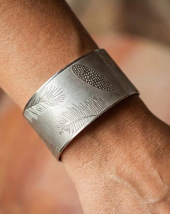 Wytrawiana brasoleta z autorską grafiką, Wierzbanowska