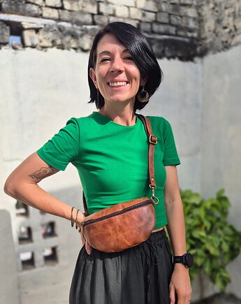 Skórzana nerka Diya ręcznie robiona brązowa kamelowa, SempreArte