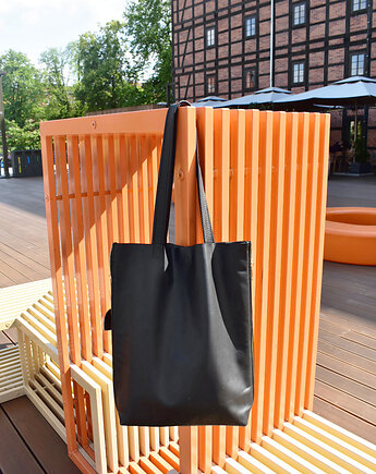 Worek ze złotymi zamkami, modeMania