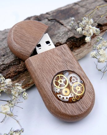 Unikatowy Pendrive w stylu steampunk 32 GB, Zegarynki