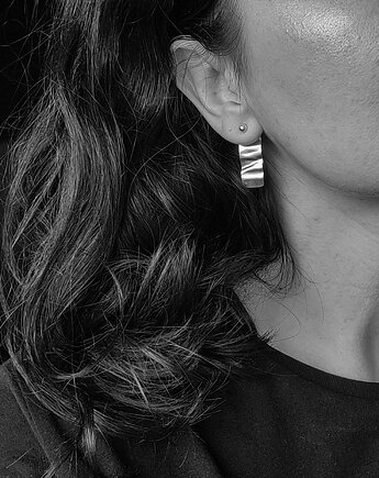 Kolczyki srebrne WAVE, CZARNECKA