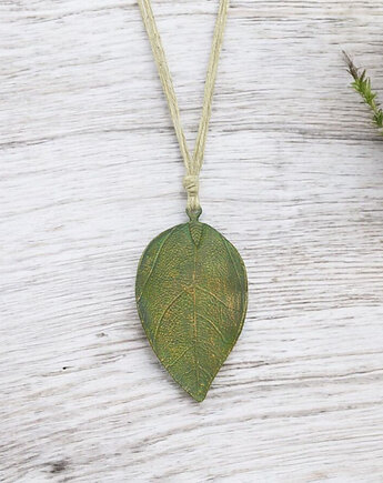 Długi naszyjnik z liściem, galeria nuit