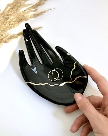 Ceramiczna Dłoń Złoty Znicz, Maison Fragile