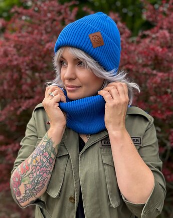Bawełniana czapka beanie logo ekoskórka Niebieski Kobalt, Brain Inside