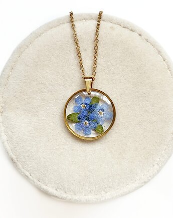 Naszyjnik z niezapominajkami, biżuteria z żywicy