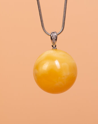 Kulka naturalny bursztyn bałtycki i białe złoto -  zawieszka z diamentami, Amber by Baco