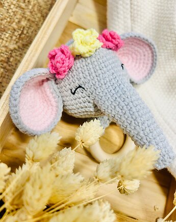 Grzechotka na szydełku, Sznurkowelove