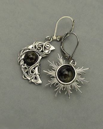 Asymetryczne kolczyki księżyc i słońce obsydian złocisty wire wrapping, Agata Rozanska