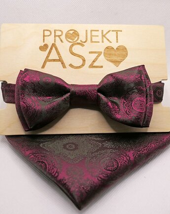 MUCHA bordowa z Poszetką w Opakowaniu, Projekt ASz