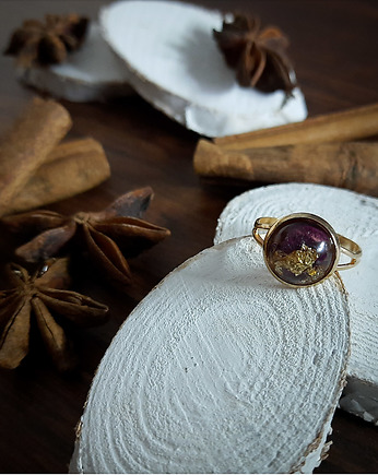 Mikro pierścionek z płatkami róży, złoto, Figa handmade accessories