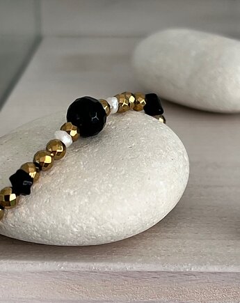 Bransoletka na gumce - Hematyt Złoty Fasetowany z Onyksami i Perłami, Ade Art