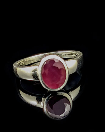 Pierścionek subtelny rubin, Pracownia Neores