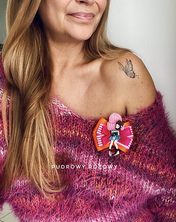 Unikatowa Broszka z Lalką NOWOŚĆ