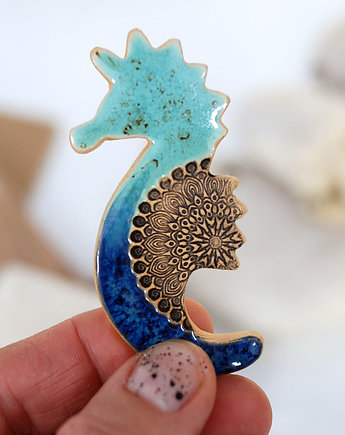 Ceramiczny konik morski -  magnes na lodówkę, 10FingersArt