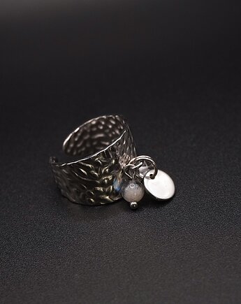 Pierścień Koral, Unique