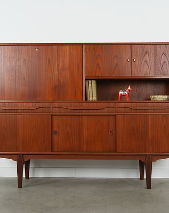 Highboard tekowy, duński design, lata 60, produkcja: Dania, Przetwory design