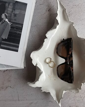 Ceramiczna Muszla, Ceramic Story