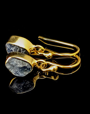 Pozłacane baśniowe szafiry, Pracownia Neores