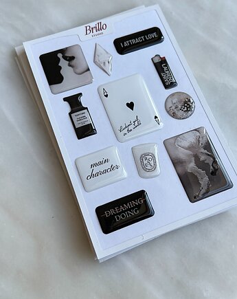 Naklejki 3D czarny elegancki zestaw na etui oraz laptop, brillo