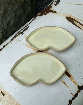 Ceramiczne naczynie na biżuterię Usta, POTPOTSTUDIO