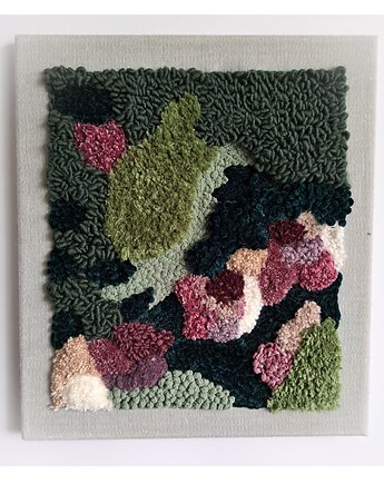 Obraz zielona sciana punch needle, PUCHAKI