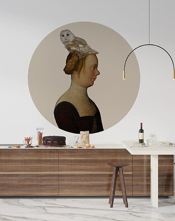 Mural DOTS Kobieta z sową BEŻOWY- okrągła dekoracja ścienna, Ravenart