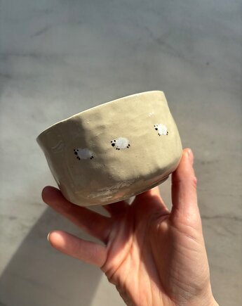 Ceramiczna Czarka do Matchy 275 ml Podhale Czarka w Owieczki, Maison Fragile