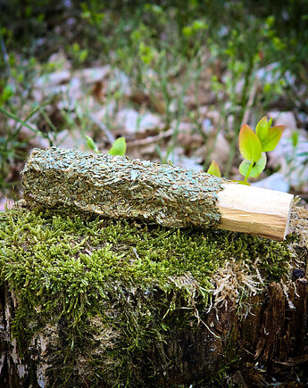 Palo Santo z cedrem, Czarowanie