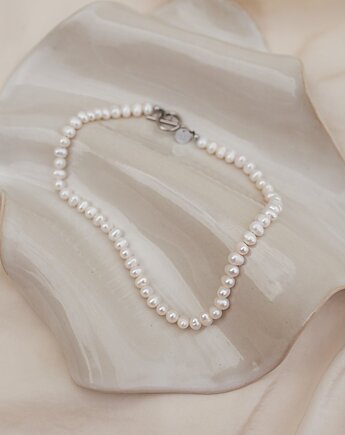 Choker z dużych naturalnych Pereł - Srebrne Wykończenie, w hand works