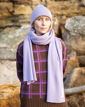 Czapka Inari z wełny merino w kolorze fioletowym, Woolish