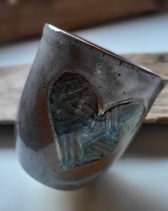 Ceramiczny kubek z sercem, ArtByLeika