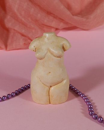 Rzeźba  z serii Nowa Wenus, gipsowa figurynka, piaskowa, New Venus Gift
