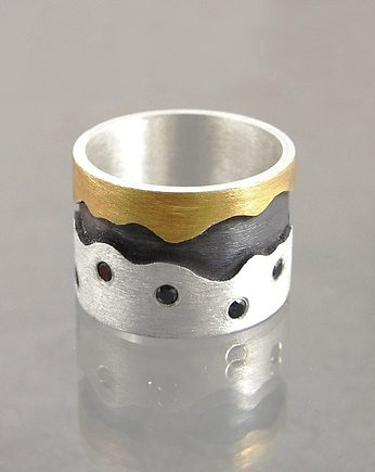Przypływy, Toros Design