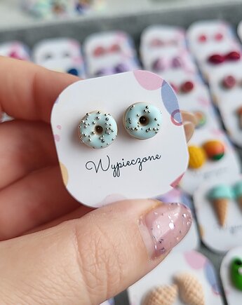 Kolczyki sztyfty błękitne donuts ze srebrną posypką, Wypieczone
