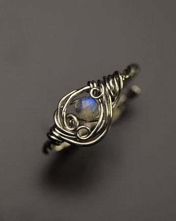 Pierścionek regulowany labradoryt niebieski wire wrapping 2, Agata Rozanska