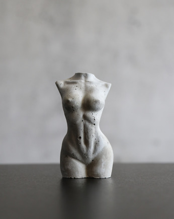 BetONA betonowa figurka kobieta nagie ciało, Concept Design