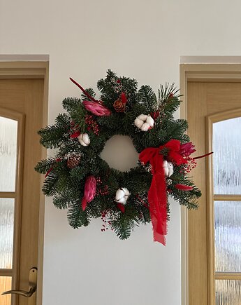 Duży świąteczny wianek w czerwieni naturalny, Łąka