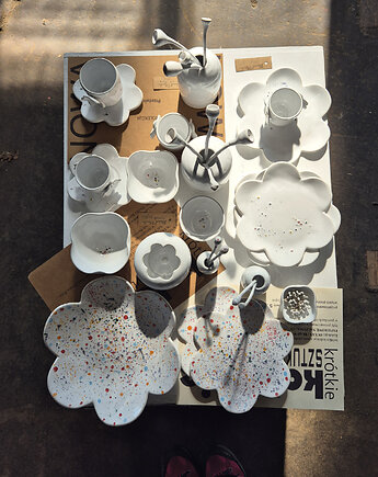 "Przedwiośnie"- talerzyk śniadaniowy -kropeczki, Studio Mini Forma