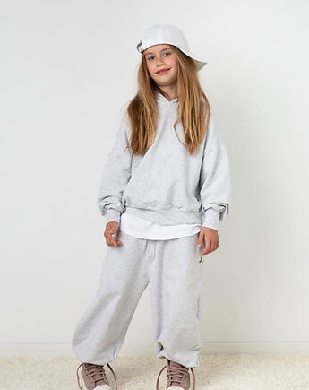 Grey Hoodie Kid, vavu