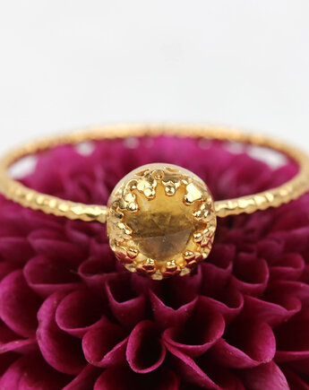 Złoty pierścionek Petite z cytrynem w stylu Vintage, Blooming Stones