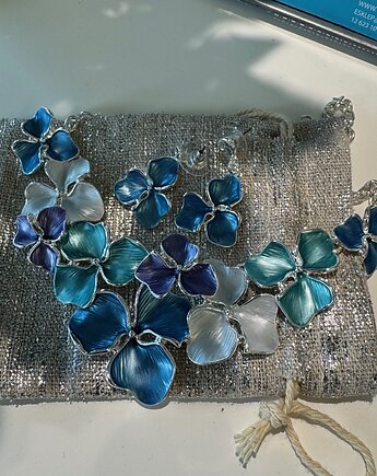 Komplet, kolczyki i kolia - Naszyjnik Artystyczne   niebieskie odcienie nieba, Ade Art