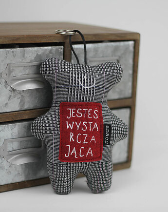 Lola Wystarczająca, anaci