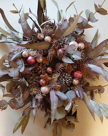 Zimowy eukaliptusowy róz, Avantgarden