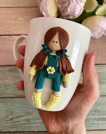 Ceramiczny kubek z dekorem z gliny polimerowej 2D - możliwość personalizacji, Ms. House Decor