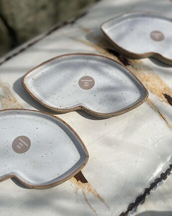 Ceramiczne naczynie na biżuterię Usta, POTPOTSTUDIO
